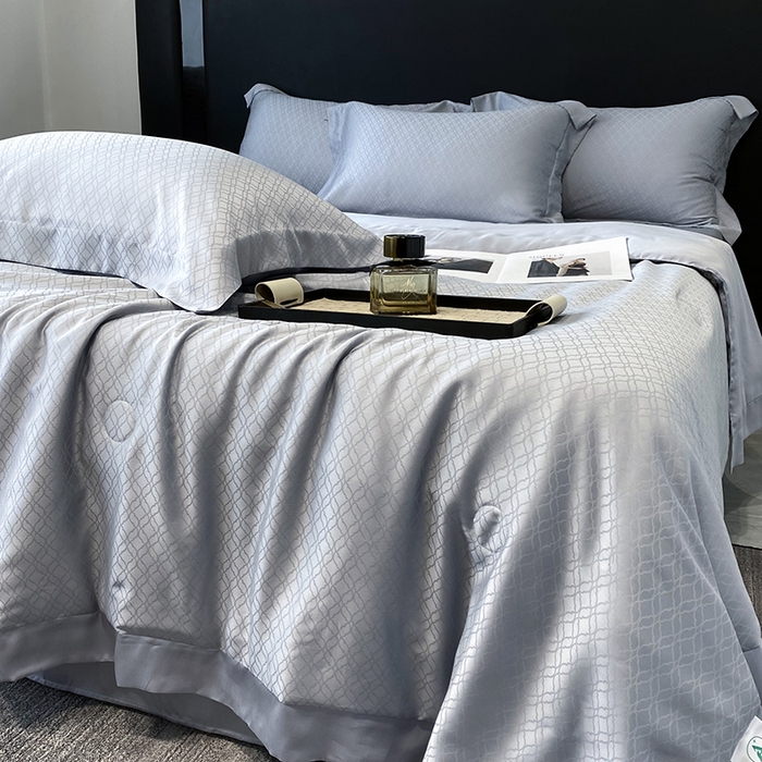 91家纺网 家纺一手货源 找家纺 梵克保罗 2025春夏新款莱赛尔兰精天丝提花单夏被空调被夏被四件套 银兰