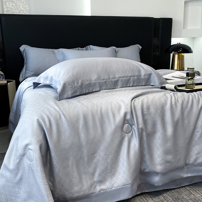 91家纺网 家纺一手货源 找家纺 梵克保罗 2025春夏新款莱赛尔兰精天丝提花单夏被空调被夏被四件套 银兰