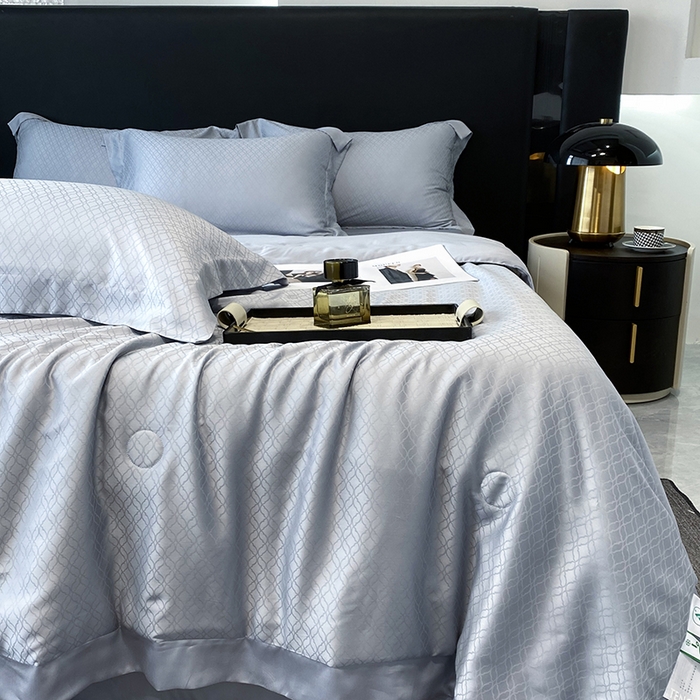 91家纺网 家纺一手货源 找家纺 梵克保罗 2025春夏新款莱赛尔兰精天丝提花单夏被空调被夏被四件套 银兰