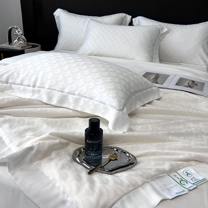 91家纺网 家纺一手货源 找家纺 （总）梵克保罗 2025春夏新款莱赛尔兰精天丝提花单夏被空调被夏被四件套