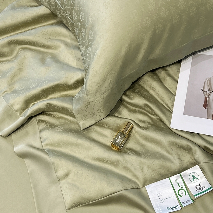 91家纺网 家纺一手货源 找家纺 梵克保罗 2025春夏新款莱赛尔兰精天丝提花单夏被空调被夏被四件套 夏日绿