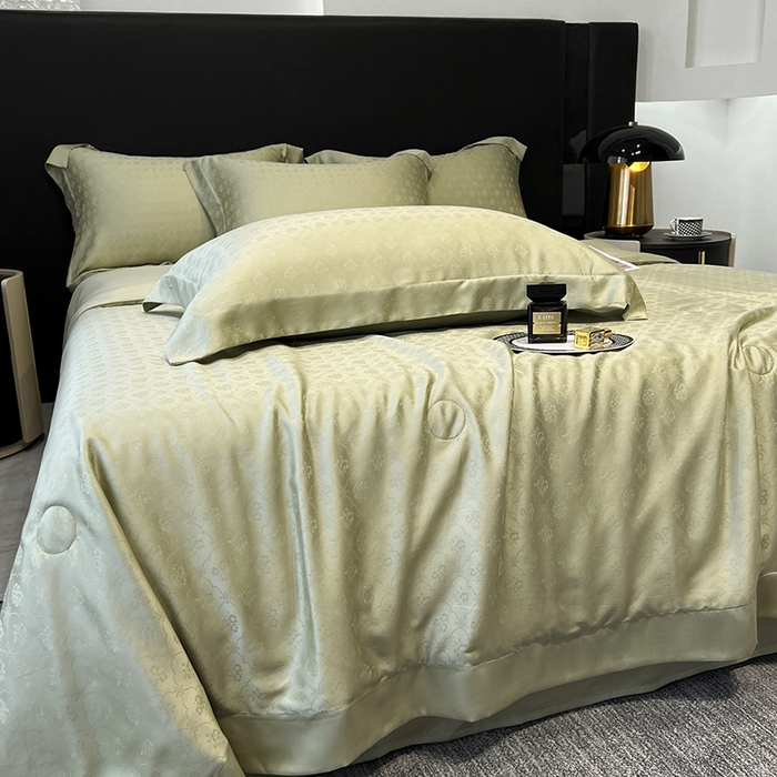 91家纺网 家纺一手货源 找家纺 梵克保罗 2025春夏新款莱赛尔兰精天丝提花单夏被空调被夏被四件套 夏日绿