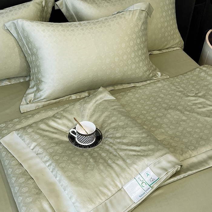 91家纺网 家纺一手货源 找家纺 梵克保罗 2025春夏新款莱赛尔兰精天丝提花单夏被空调被夏被四件套 夏日绿
