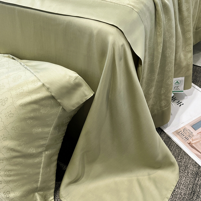 91家纺网 家纺一手货源 找家纺 梵克保罗 2025春夏新款莱赛尔兰精天丝提花单夏被空调被夏被四件套 夏日绿