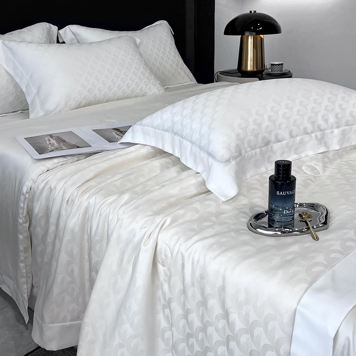 91家纺网 家纺一手货源 找家纺 梵克保罗 2025春夏新款莱赛尔兰精天丝提花单夏被空调被夏被四件套 女神白