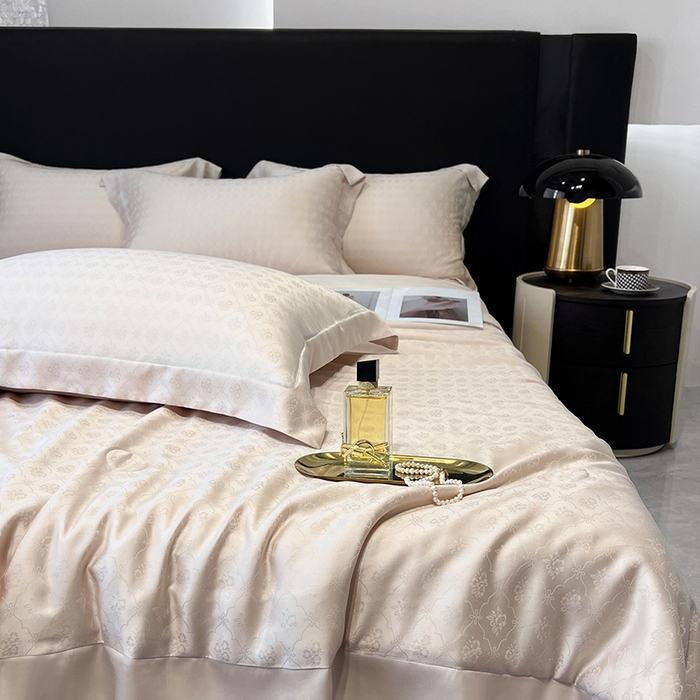 91家纺网 家纺一手货源 找家纺 梵克保罗 2025春夏新款莱赛尔兰精天丝提花单夏被空调被夏被四件套 夏日粉