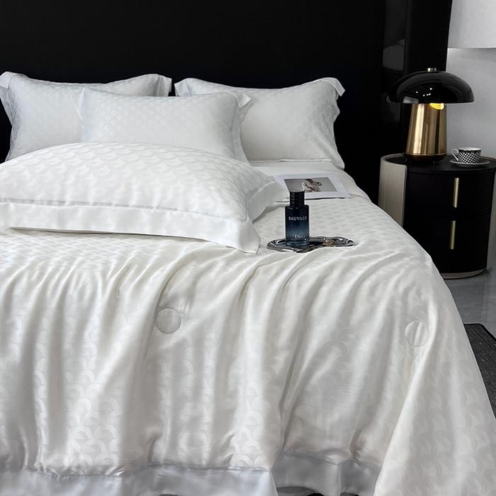 91家纺网 家纺一手货源 找家纺 梵克保罗 2025春夏新款莱赛尔兰精天丝提花单夏被空调被夏被四件套 女神白