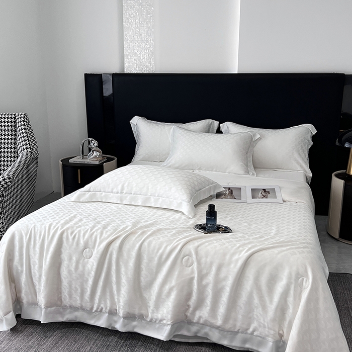 91家纺网 家纺一手货源 找家纺 梵克保罗 2025春夏新款莱赛尔兰精天丝提花单夏被空调被夏被四件套 女神白