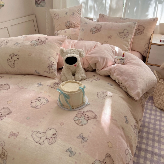 91家纺网 家纺一手货源 找家纺 （总）红嘴企鹅 2025新款精致印花牛奶绒四件套