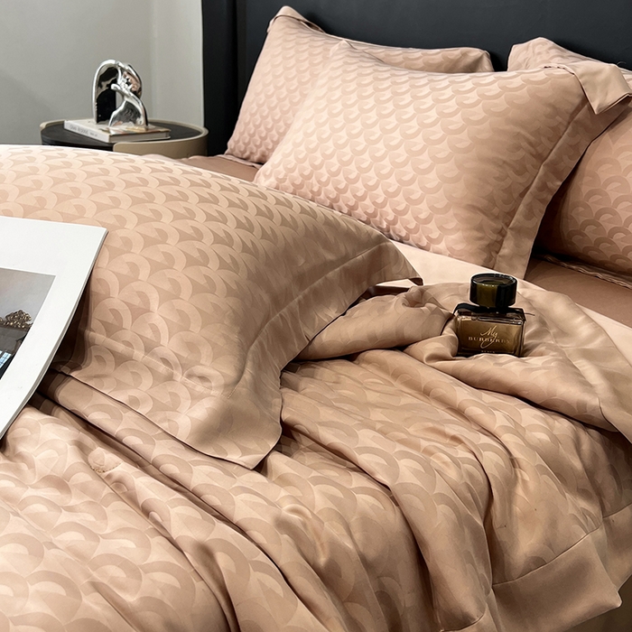 91家纺网 家纺一手货源 找家纺 梵克保罗 2025春夏新款莱赛尔兰精天丝提花单夏被空调被夏被四件套 女神咖