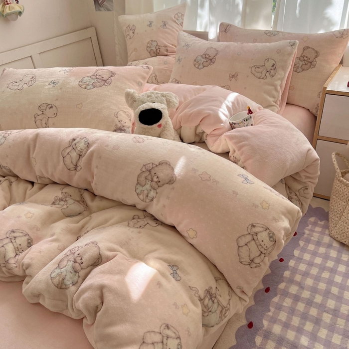 91家纺网 家纺一手货源 找家纺 （总）红嘴企鹅 2025新款精致印花牛奶绒四件套