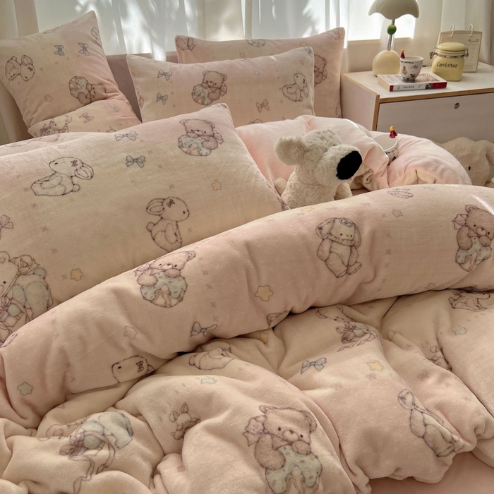 91家纺网 家纺一手货源 找家纺 （总）红嘴企鹅 2025新款精致印花牛奶绒四件套