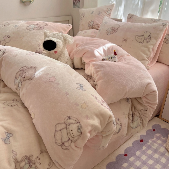 91家纺网 家纺一手货源 找家纺 （总）红嘴企鹅 2025新款精致印花牛奶绒四件套