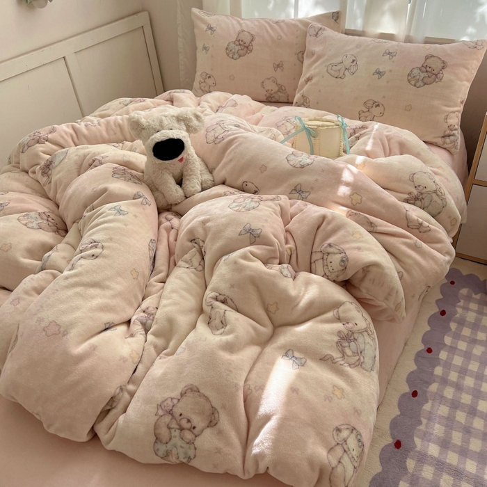 91家纺网 家纺一手货源 找家纺 （总）红嘴企鹅 2025新款精致印花牛奶绒四件套