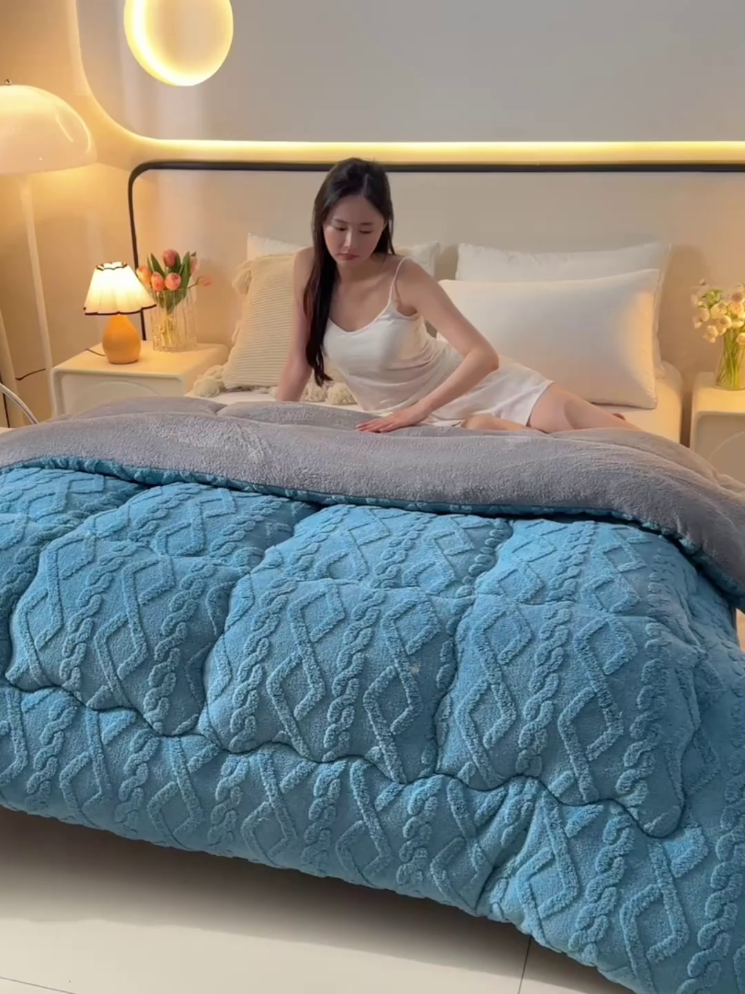 91家纺网 家纺一手货源 找家纺 （总）宇豪家纺 2025新款塔芙绒被子羊羔绒冬被