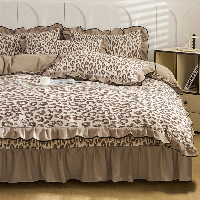 91家纺网 家纺一手货源 找家纺 （总）梵克保罗 2025春夏新款有氧双层纱印花夹棉床盖四件套夏被四件套