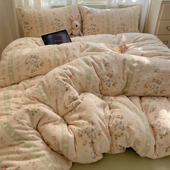 91家纺网 家纺一手货源 找家纺 （总）红嘴企鹅 2025新款精致印花牛奶绒四件套