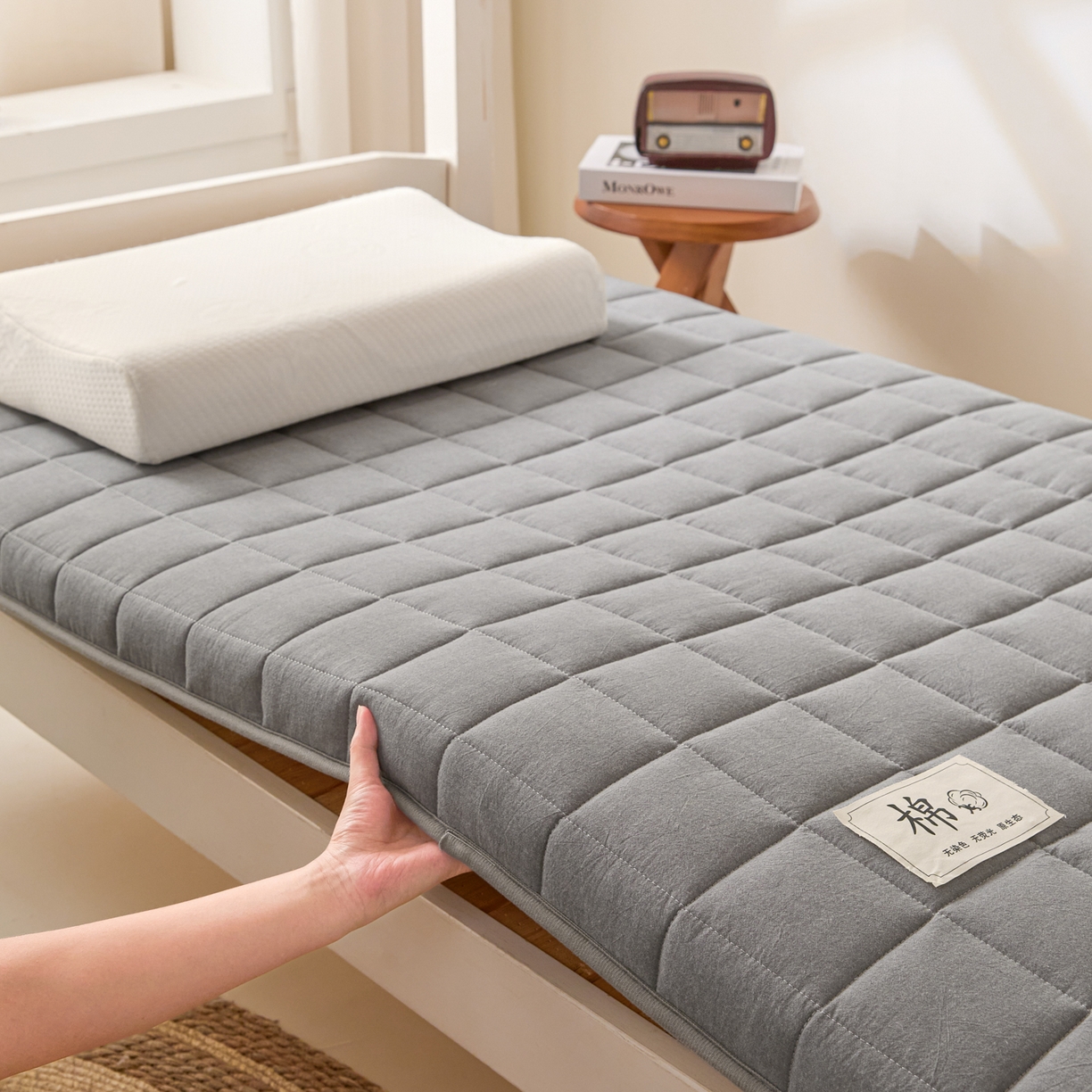 91家纺网 家纺一手货源 找家纺 鑫钰 2025年新款开学季新疆棉花床垫学生宿舍专用80x190  90x190 棉格-绅士灰