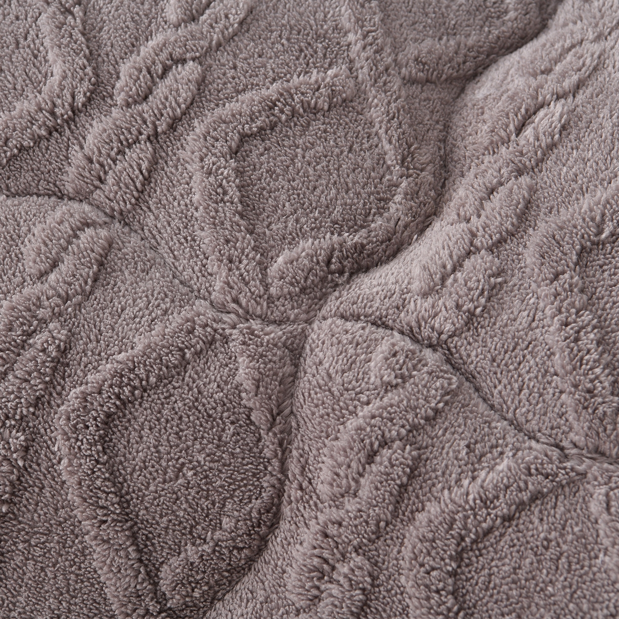 91家纺网 家纺一手货源 找家纺 宇豪家纺 2025新款塔芙绒被子羊羔绒冬被 深灰