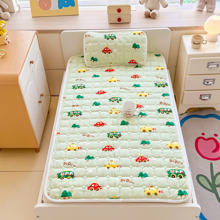 91家纺网 家纺一手货源 找家纺 （总）禧缘家纺（原梦想家） 2025新款儿童牛奶绒夹棉床垫（可定制）