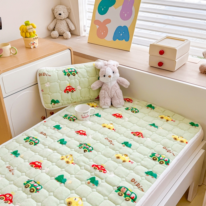 91家纺网 家纺一手货源 找家纺 （总）禧缘家纺（原梦想家） 2025新款儿童牛奶绒夹棉床垫（可定制）