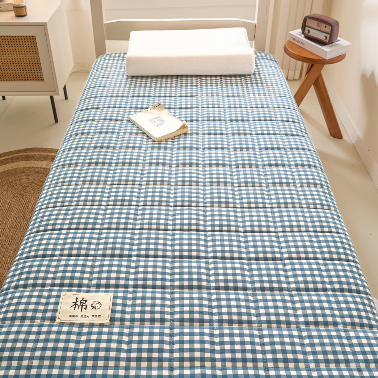91家纺网 家纺一手货源 找家纺 鑫钰 2025年新款开学季新疆棉花床垫学生宿舍专用80x190  90x190 棉格-蓝小格