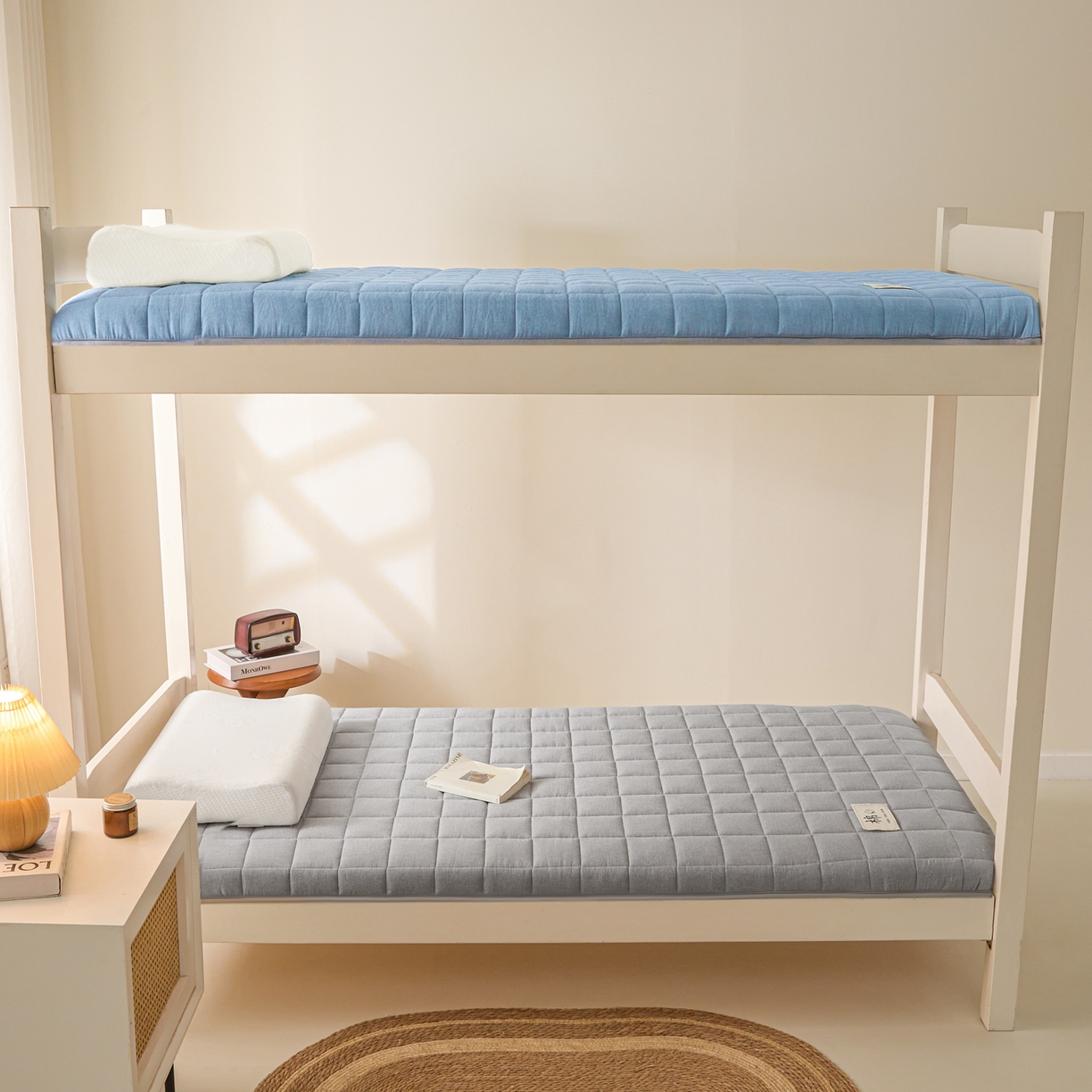 91家纺网 家纺一手货源 找家纺 鑫钰 2025年新款开学季新疆棉花床垫学生宿舍专用80x190  90x190 棉格-绅士灰