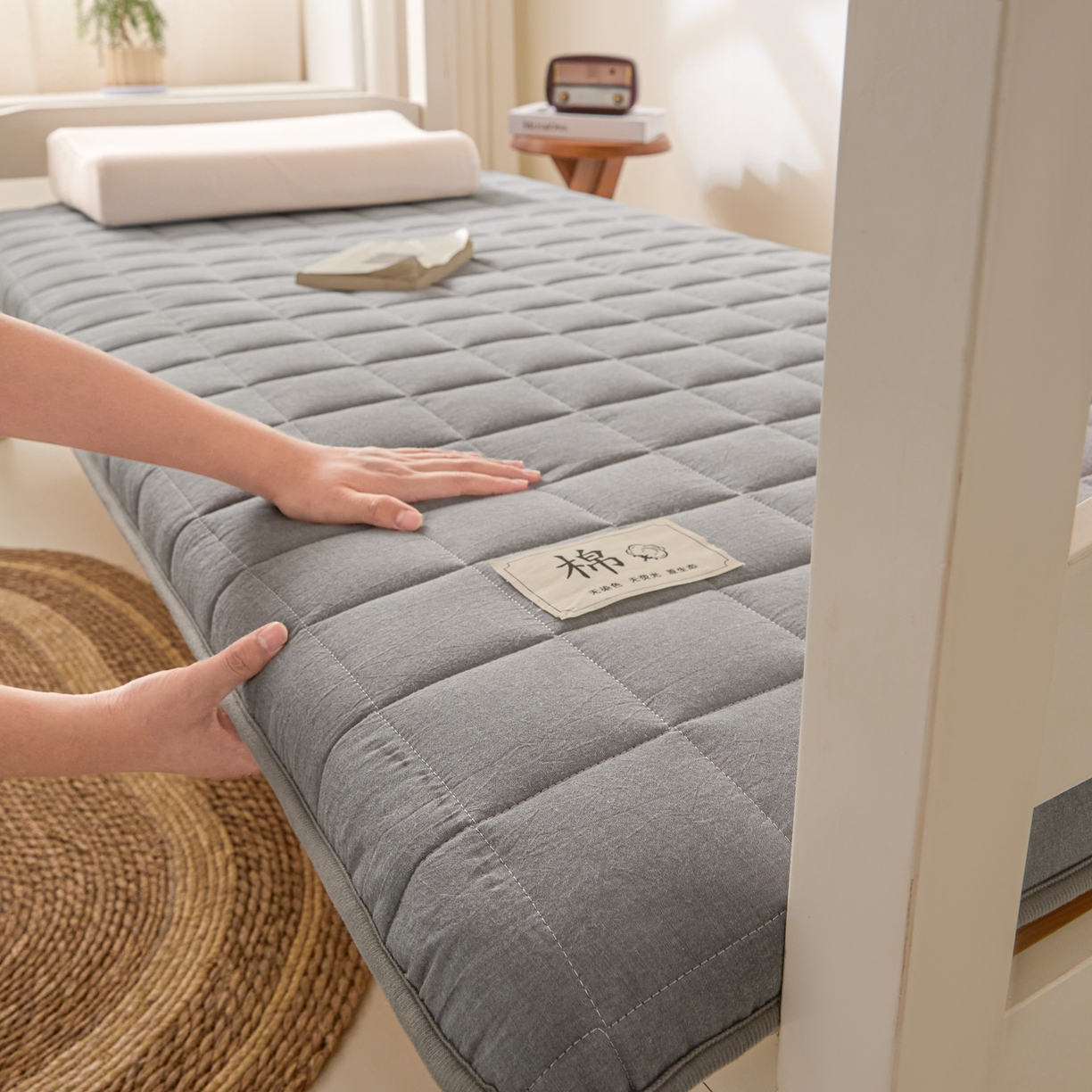 91家纺网 家纺一手货源 找家纺 鑫钰 2025年新款开学季新疆棉花床垫学生宿舍专用80x190  90x190 棉格-绅士灰