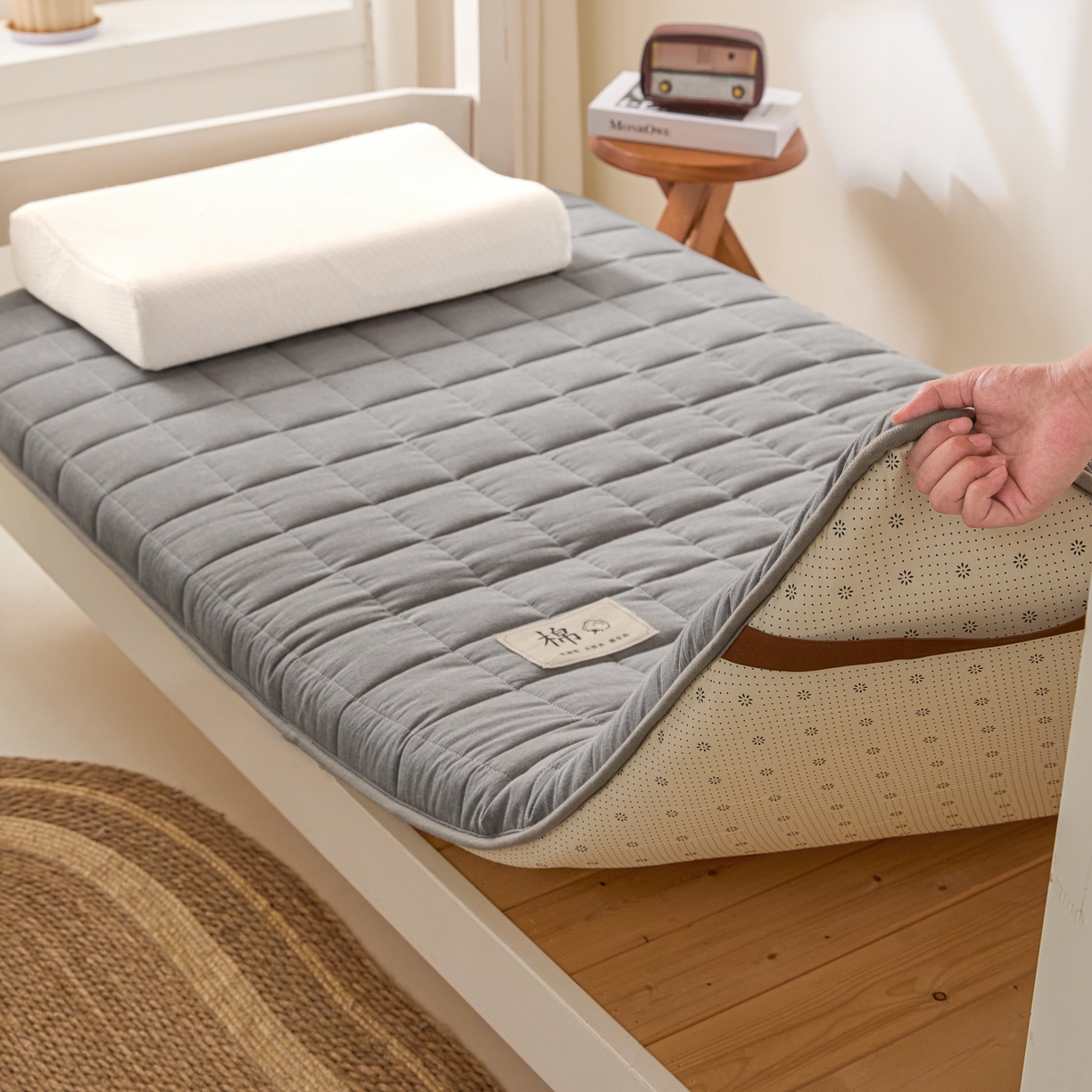 91家纺网 家纺一手货源 找家纺 鑫钰 2025年新款开学季新疆棉花床垫学生宿舍专用80x190  90x190 棉格-绅士灰