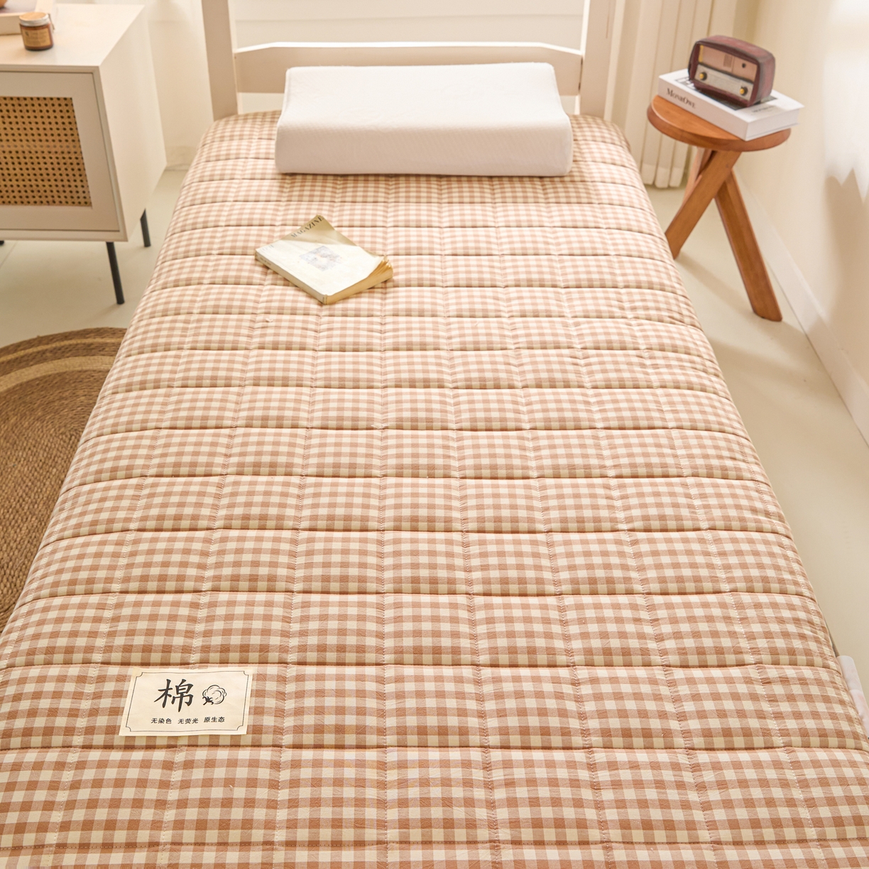 91家纺网 家纺一手货源 找家纺 鑫钰 2025年新款开学季新疆棉花床垫学生宿舍专用80x190  90x190 棉格-驼小格