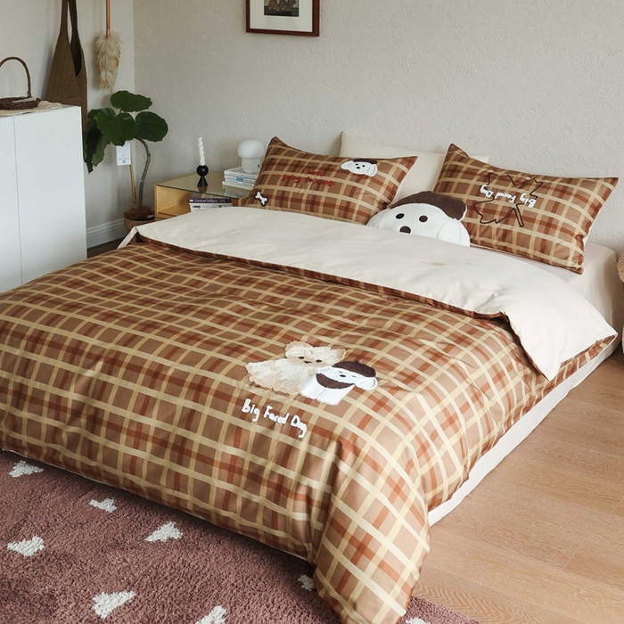 91家纺网 家纺一手货源 找家纺 初拾 2025新款100s全棉纯棉磨毛卡通毛巾绣四件套-情绪价值 枫叶小狗