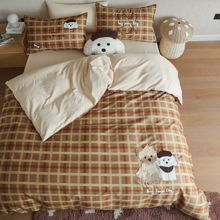 91家纺网 家纺一手货源 找家纺 初拾 2025新款100s全棉纯棉磨毛卡通毛巾绣四件套-情绪价值 枫叶小狗