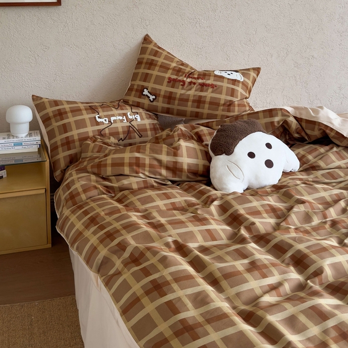 91家纺网 家纺一手货源 找家纺 初拾 2025新款100s全棉纯棉磨毛卡通毛巾绣四件套-情绪价值 枫叶小狗