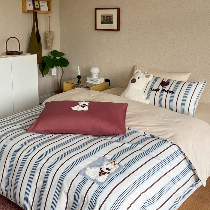 91家纺网 家纺一手货源 找家纺 初拾 2025新款100s全棉纯棉磨毛卡通毛巾绣四件套-情绪价值 幸运泡芙