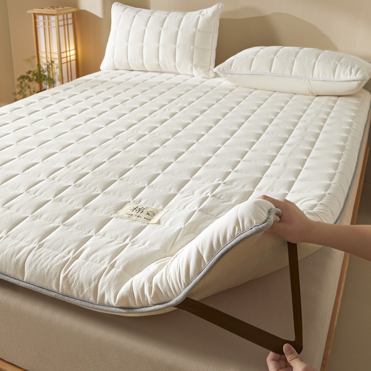 91家纺网 家纺一手货源 找家纺 鑫钰 2025年新款新疆棉花床垫家用软垫床褥 棉格-经典白
