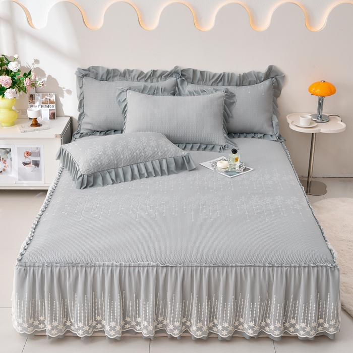 91家纺网 家纺一手货源 找家纺 梵克保罗 2025新款凉感豆豆床裙夏被四件套 幸运花 高级灰