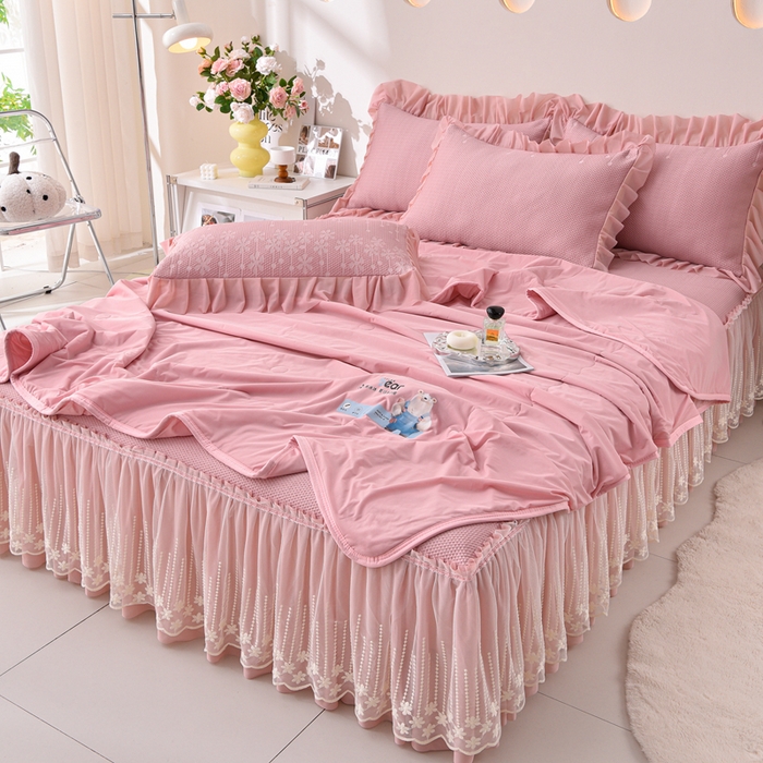 91家纺网 家纺一手货源 找家纺 （总）梵克保罗 2025新款凉感豆豆床裙夏被四件套