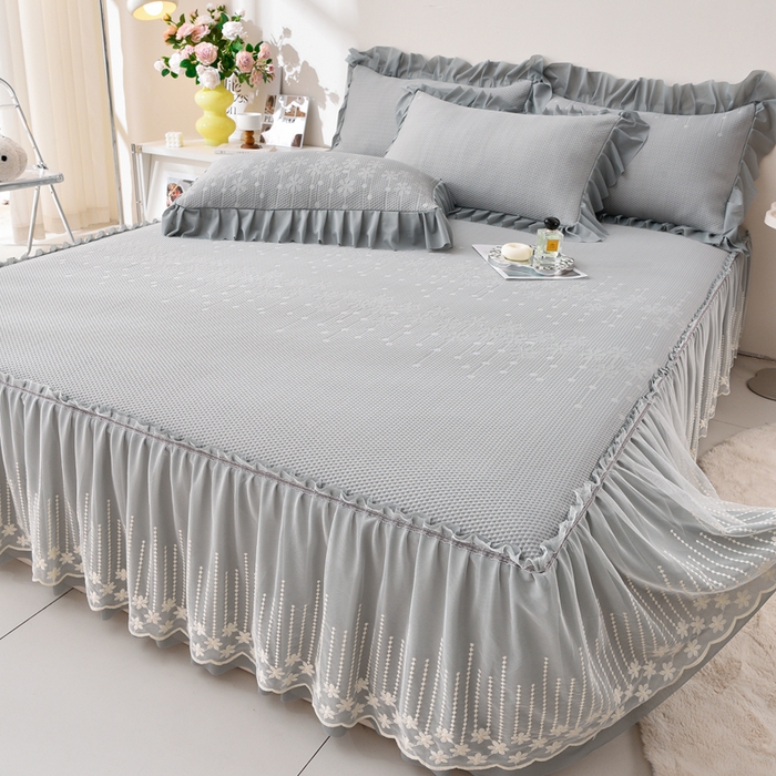 91家纺网 家纺一手货源 找家纺 梵克保罗 2025新款凉感豆豆床裙夏被四件套 幸运花 高级灰