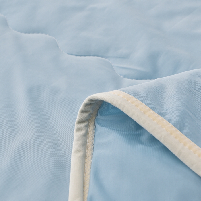 91家纺网 家纺一手货源 找家纺 梵克保罗 2025新款凉感豆豆床裙夏被四件套 幸运花 宾利兰