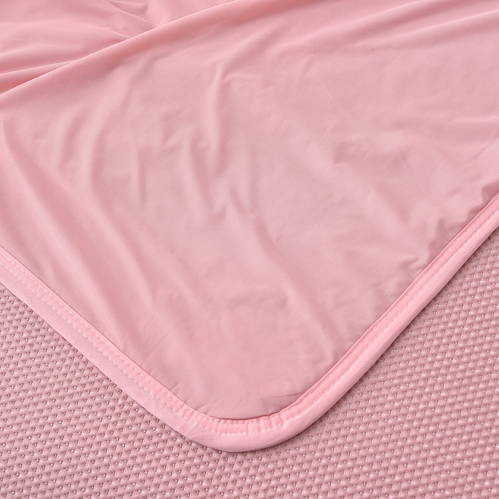 91家纺网 家纺一手货源 找家纺 梵克保罗 2025新款凉感豆豆床裙夏被四件套 幸运花 粉