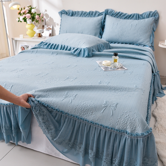 91家纺网 家纺一手货源 找家纺 梵克保罗 2025新款凉感豆豆床裙夏被四件套 花梦蝶 兰