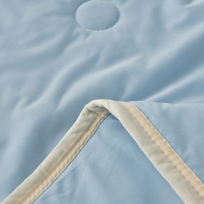 91家纺网 家纺一手货源 找家纺 梵克保罗 2025新款凉感豆豆床裙夏被四件套 花梦蝶 兰