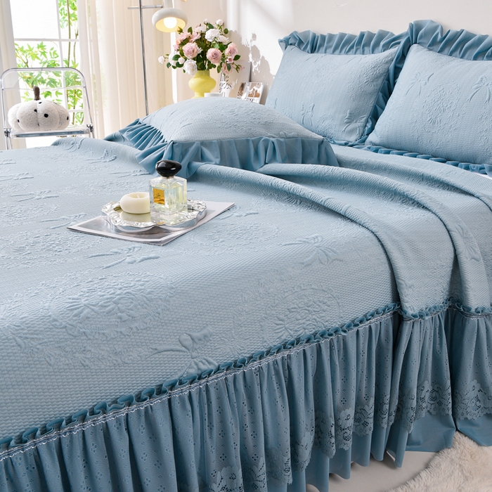 91家纺网 家纺一手货源 找家纺 梵克保罗 2025新款凉感豆豆床裙夏被四件套 花梦蝶 兰