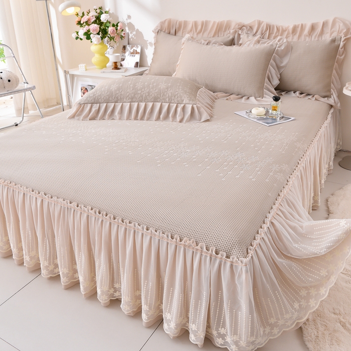 91家纺网 家纺一手货源 找家纺 梵克保罗 2025新款凉感豆豆床裙夏被四件套 幸运花 香槟