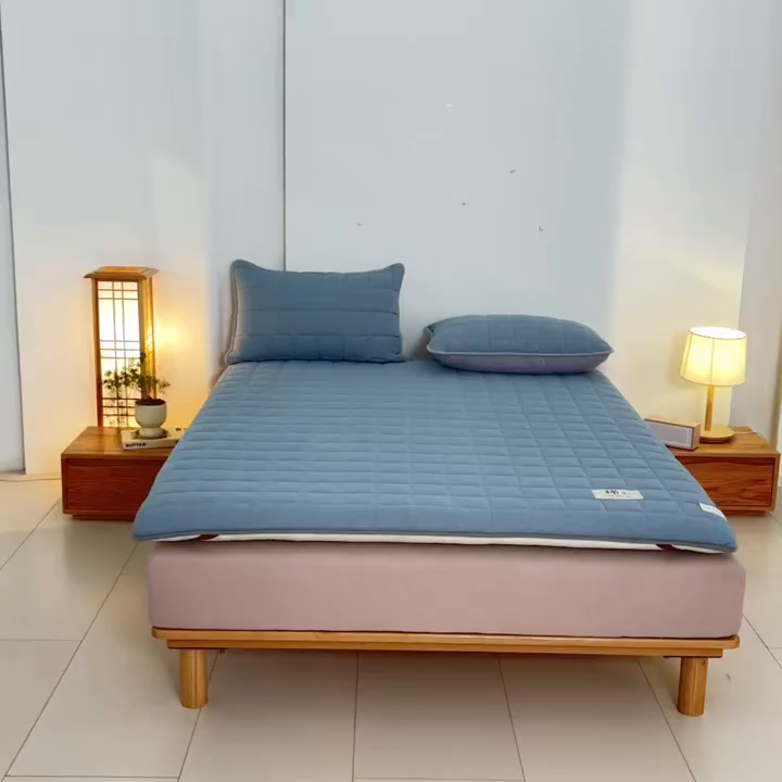 91家纺网 家纺一手货源 找家纺 鑫钰 2025年新款新疆棉花床垫家用软垫床褥 棉格-宾利蓝