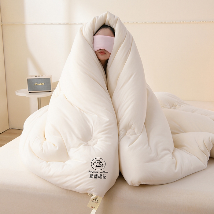 91家纺网 家纺一手货源 找家纺 宇豪家纺 2025新款新疆棉花被亲肤水洗棉 白色