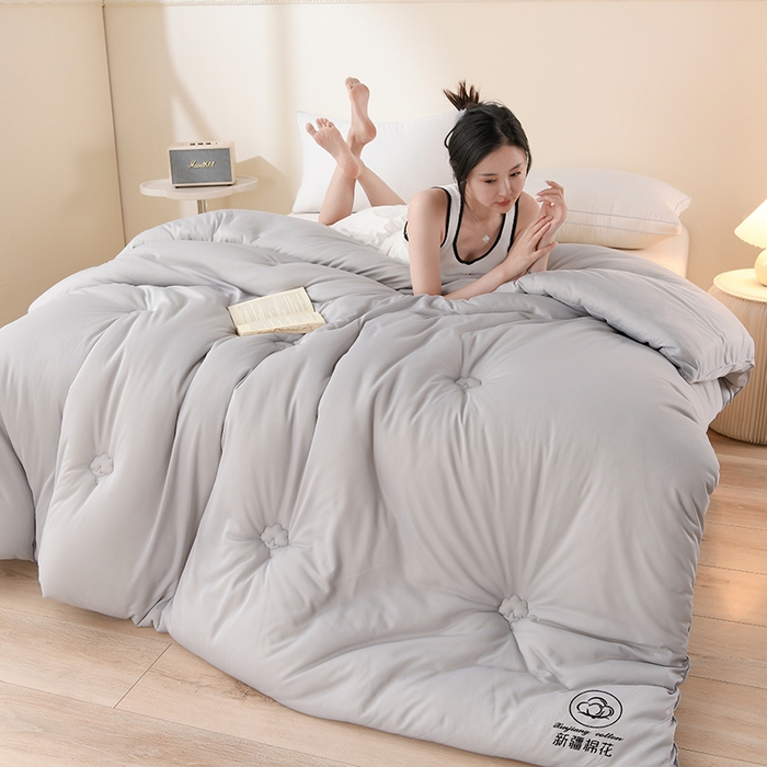 91家纺网 家纺一手货源 找家纺 宇豪家纺 2025新款新疆棉花被亲肤水洗棉 灰色