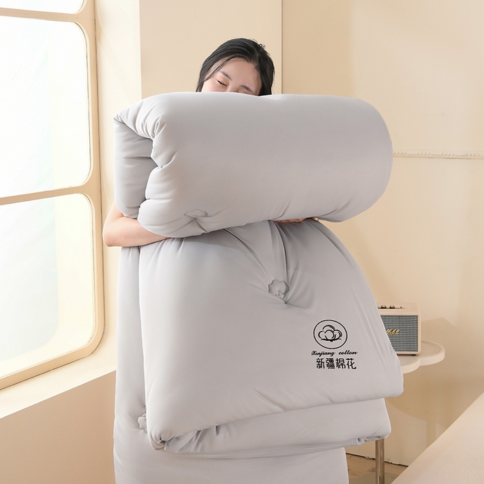 91家纺网 家纺一手货源 找家纺 宇豪家纺 2025新款新疆棉花被亲肤水洗棉 灰色