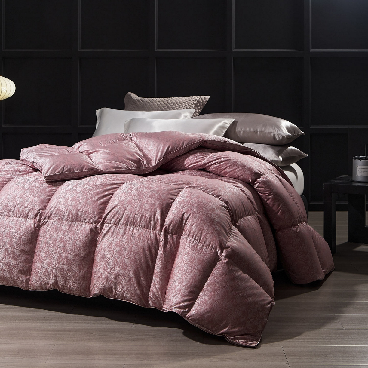 91家纺网 家纺一手货源 找家纺 暖羽屋羽绒馆  2025新款羽毛白鹅绒丝被芯被子 玫瑰物语