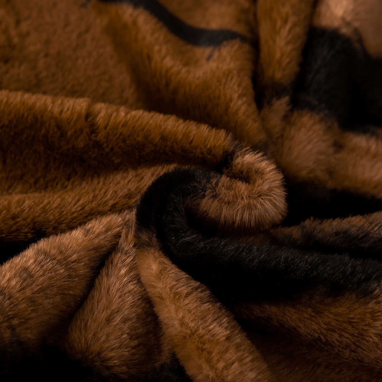 91家纺网 家纺一手货源 找家纺 （总）眠势力 2025新款兔毛绒床笠单件冬季加绒冬季保暖保护套全包防尘床垫罩-美拉德系列